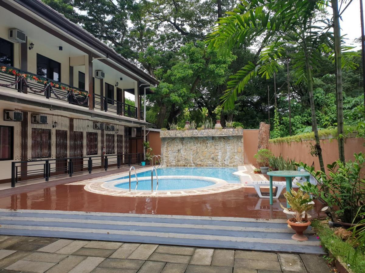 Diakopes Inn Puerto Princesa Esterno foto