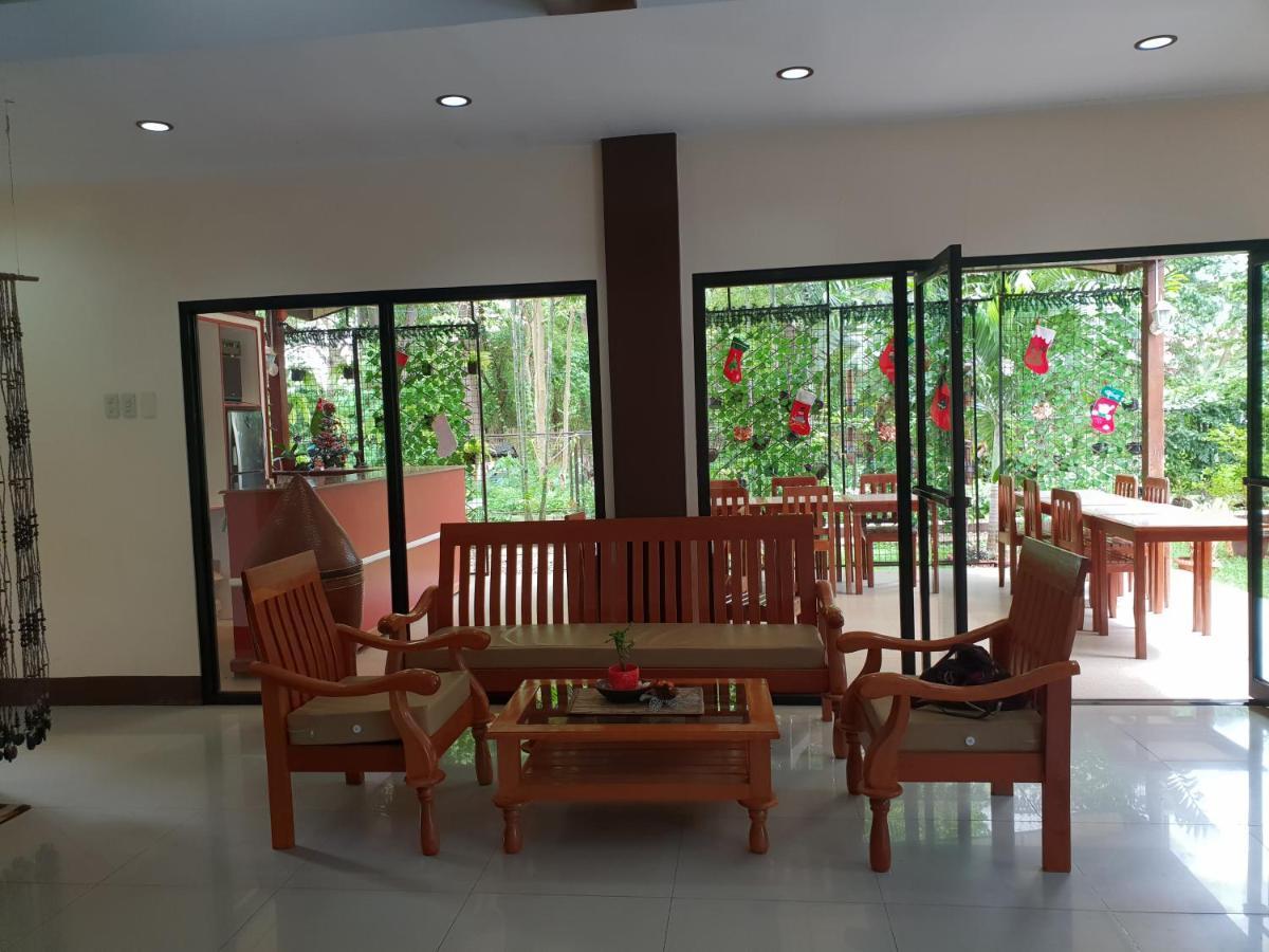 Diakopes Inn Puerto Princesa Esterno foto