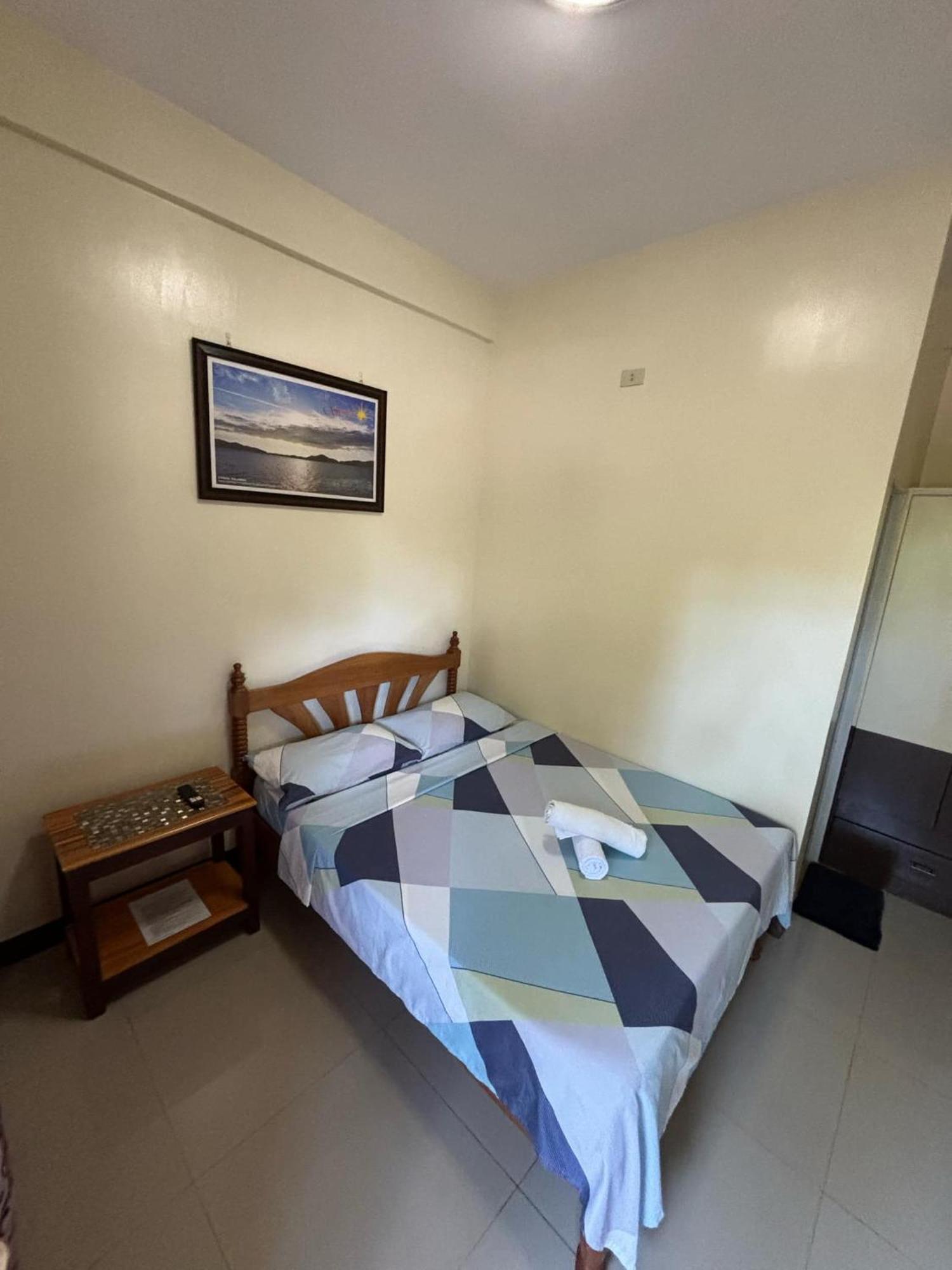 Diakopes Inn Puerto Princesa Esterno foto